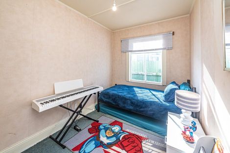 Photo of property in 22 Cambridge Street, Gonville, Whanganui, 4501
