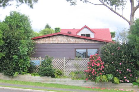 Photo of property in 321 The Drive, Whangamata, 3620