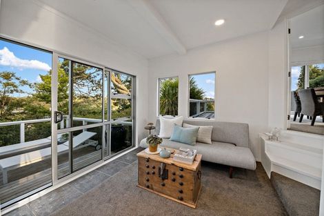 Photo of property in 24 Austin Road, Greenhithe, Auckland, 0632