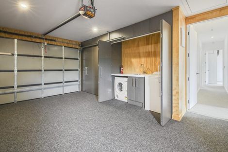 Photo of property in 90a Poulson Street, Addington, Christchurch, 8024