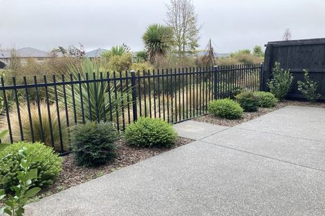 Photo of property in 9 Bellbird Lane, Marshland, Christchurch, 8083