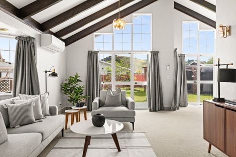 Photo of property in 11 Kotuku Place, Taradale, Napier, 4112