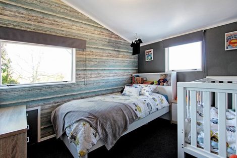 Photo of property in 14 Beryl Place, Pukehangi, Rotorua, 3015