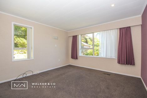 Photo of property in 9 Zeala Grove, Stokes Valley, Lower Hutt, 5019