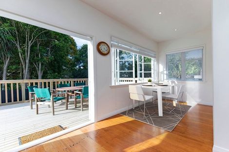 Photo of property in 12 Wautaiti Drive, Riverhead, 0820