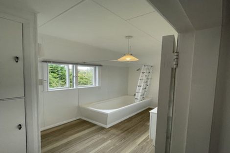 Photo of property in 104 Rosetta Road, Raumati South, Paraparaumu, 5032