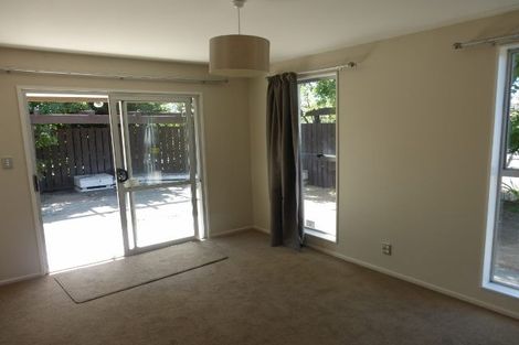 Photo of property in 41 Royal Park Drive, Parklands, Christchurch, 8083