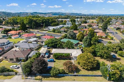 Photo of property in 5 Clevedon Road, Papakura, 2110