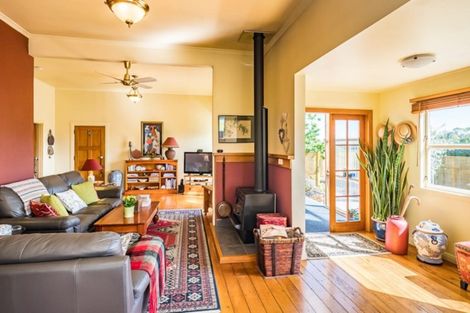 Photo of property in 131 Swamp Road, Te Horo, Otaki, 5581