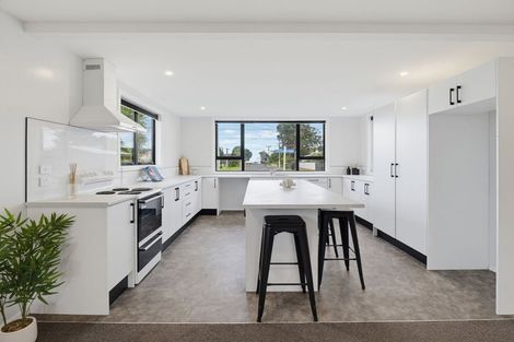 Photo of property in 158a Cornfoot Street, Castlecliff, Whanganui, 4501