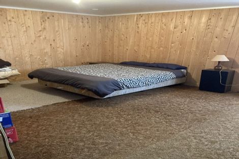 Photo of property in 96 Bridge Street, Eltham, 4322