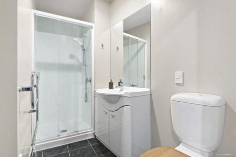 Photo of property in Atrium Towers, 1n/154 The Terrace, Wellington Central, Wellington, 6011