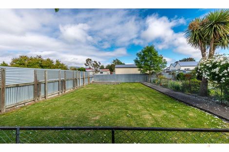 Photo of property in 11 Coronation Street, Waimate, 7924