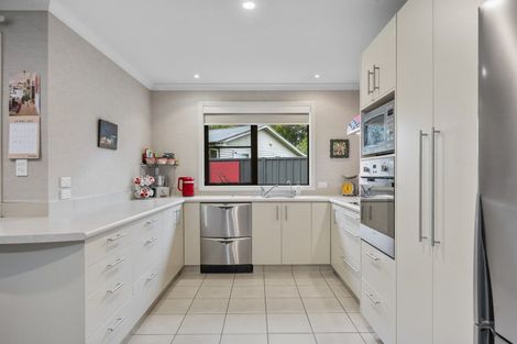 Photo of property in 5/31 Te Aute Road, Havelock North, 4130