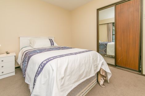 Photo of property in 2/105 Aorangi Road, Bryndwr, Christchurch, 8053