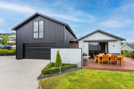 Photo of property in 10 Trudi Place, Green Island, Dunedin, 9018