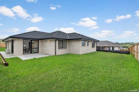 Photo of property in 11 Paul Way, Pokeno, 2402