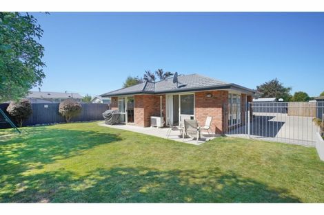 Photo of property in 58a Northcote Road, Northcote, Christchurch, 8052