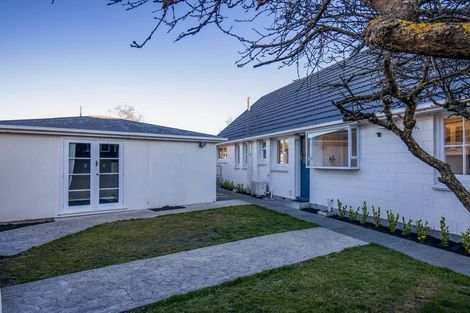 Photo of property in 2 Skye Place, Burnside, Christchurch, 8053