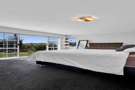 Photo of property in 1233 Egmont Road, Egmont Village, New Plymouth, 4372