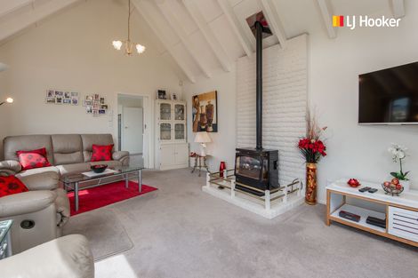 Photo of property in 31 Wickliffe Street, Mosgiel, 9024