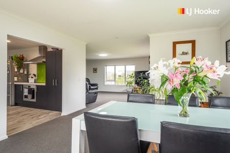 Photo of property in 22 William James Close, Mosgiel, 9024