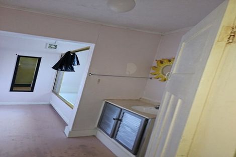 Photo of property in 51 The Parade, Island Bay, Wellington, 6023