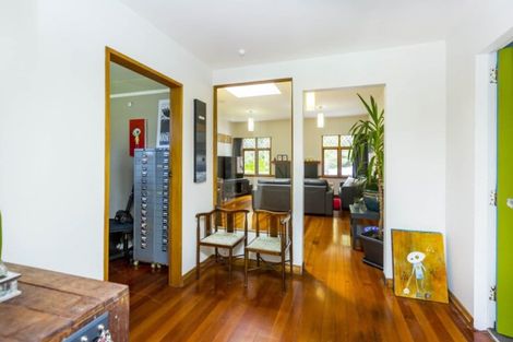 Photo of property in 7 Elmslie Road, Pinehaven, Upper Hutt, 5019