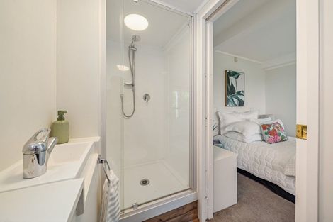 Photo of property in 276 Maungaraki Road, Maungaraki, Lower Hutt, 5010