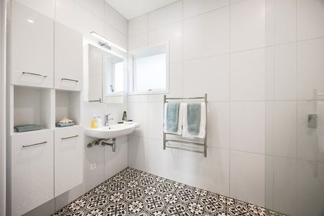 Photo of property in 58 Church Street, Devonport, Auckland, 0624