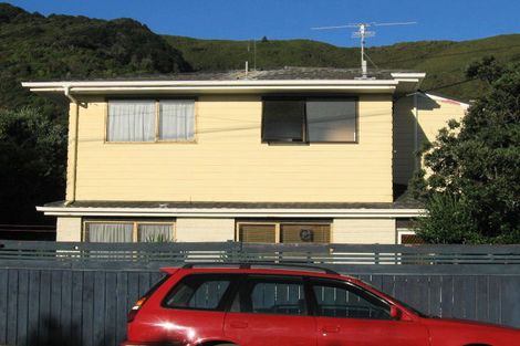 Photo of property in 29c Pukatea Street, Eastbourne, Lower Hutt, 5013