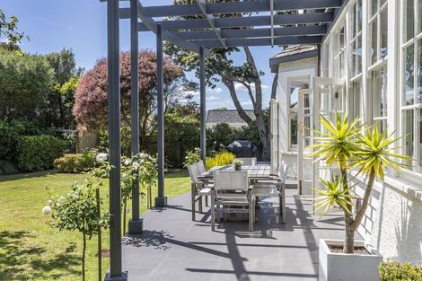 Photo of property in 7 Burnham Street, Seatoun, Wellington, 6022