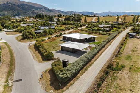 Photo of property in 20a Sam John Place, Lake Hawea, Wanaka, 9382