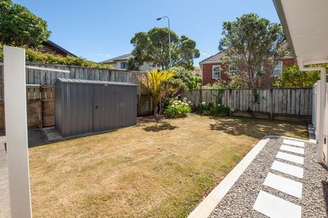 Photo of property in 10 Marford Grove, Churton Park, Wellington, 6037