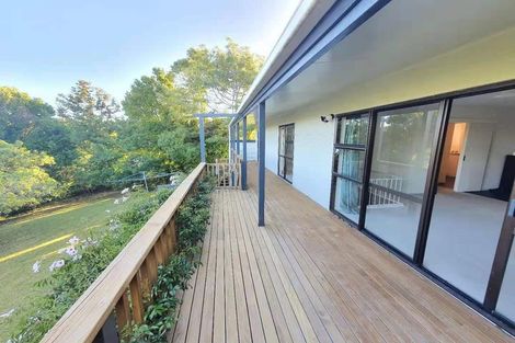 Photo of property in 6 Tableau Place, Totara Vale, Auckland, 0629