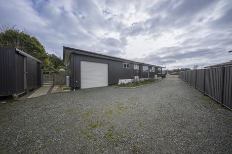 Photo of property in 25 Motu-au Close, Manapouri, 9679