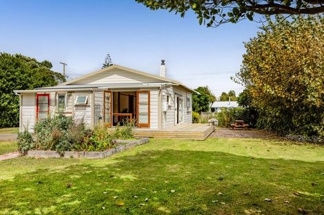 Photo of property in 63 King Street, Opunake, 4616