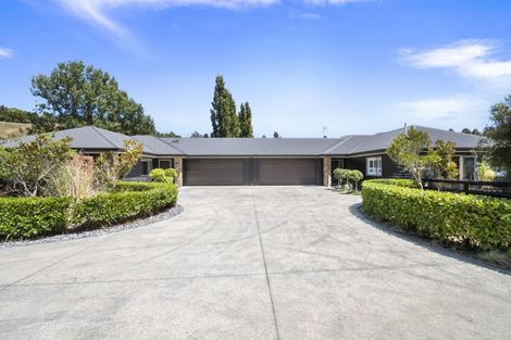 Photo of property in 38 Kingsdale Park Drive, Aokautere, Palmerston North, 4471
