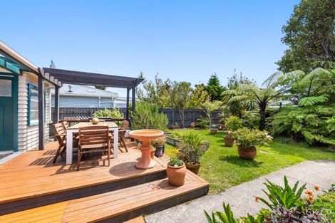 Photo of property in 25 Maire Street, Woburn, Lower Hutt, 5010