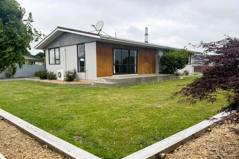 Photo of property in 15 Saint Leonards Road, Temuka, 7920