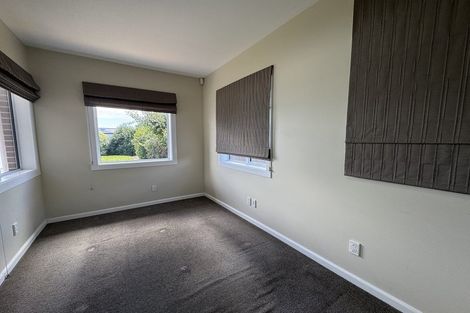 Photo of property in 106 Aorangi Road, Bryndwr, Christchurch, 8053