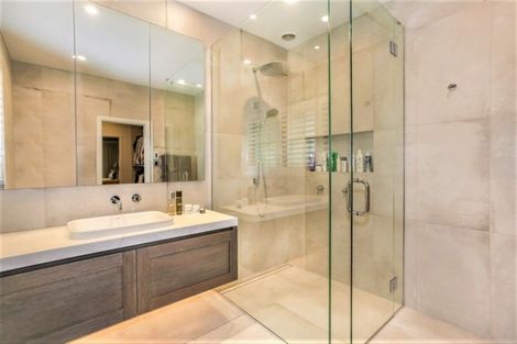 Photo of property in 54 Derbyshire Lane, Karaka, Papakura, 2580