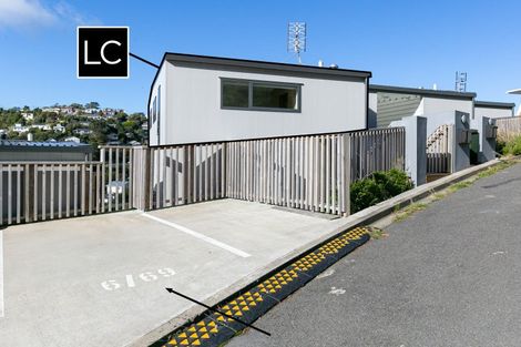 Photo of property in 6/69 Tiketike Way, Brooklyn, Wellington, 6021