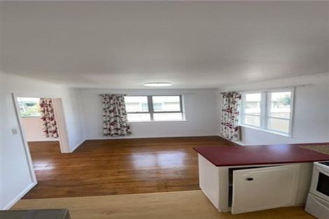 Photo of property in 39 Vera Road, Te Atatu South, Auckland, 0610