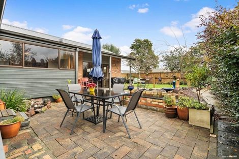 Photo of property in 75 St Annes Crescent, Wattle Downs, Auckland, 2103