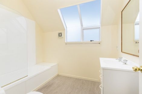 Photo of property in 145 Wallace Street, Mount Cook, Wellington, 6021