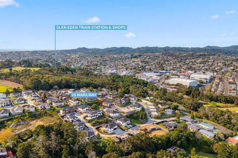 Photo of property in 20 Mara Way, Sunnyvale, Auckland, 0612