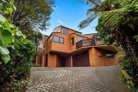 Photo of property in 45b Larsen Crescent, Tawa, Wellington, 5028