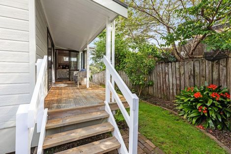 Photo of property in 11a Pokapu Place, Bethlehem, Tauranga, 3110