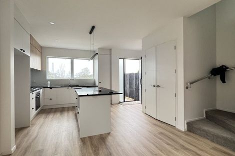 Photo of property in 7 Paretao Street, Massey, Auckland, 0614